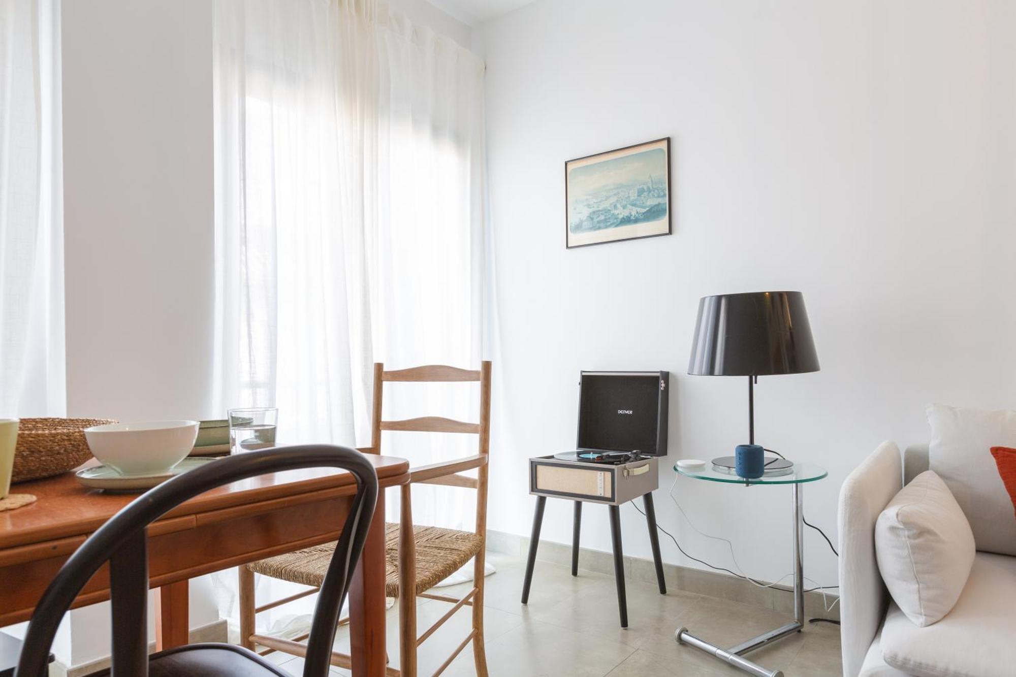 Hi Urban Malaga Centro Apartment Exterior photo